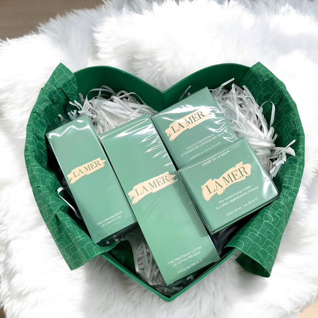 La Mer La Mer Love Four-Piece Set - view 2